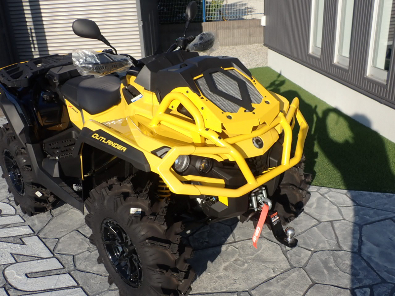 Can-am OUTLANDER XMR1000R