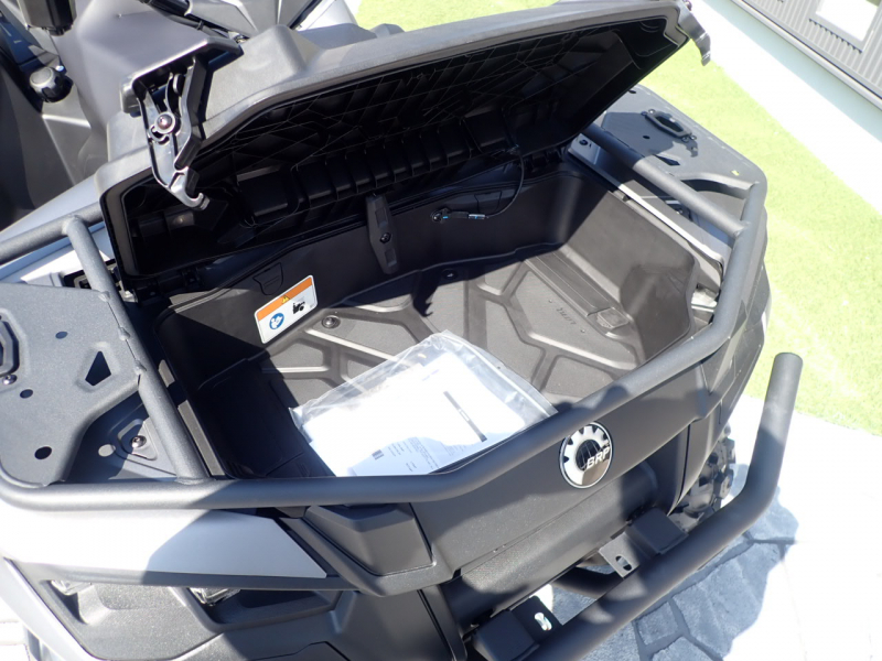 Can-Am OUTLANDER MAX XT 700