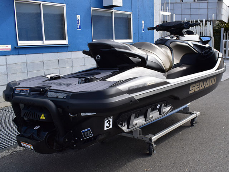 SEADOO デッキマット テープ付き RXT-X レクタングル 各色