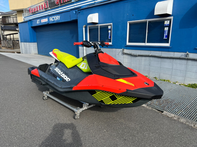 シードゥ SPARK 3UP iBR TRIXX