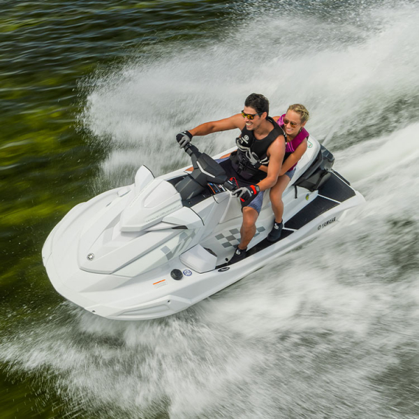 ヤマハ MJ-VX Cruiser HO 播磨マリーナに入荷予定　予約受付中