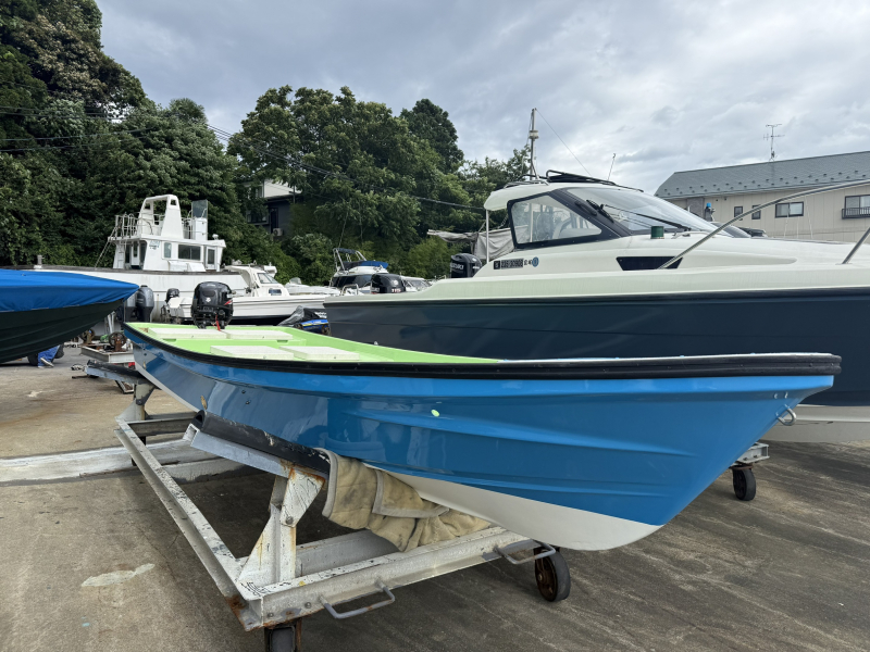 その他メーカー(国内)  【マリンシックス】中古艇仕上げ済み！SUZUKI25馬力搭載、すぐに楽しめるおすすめの19FTボートです！