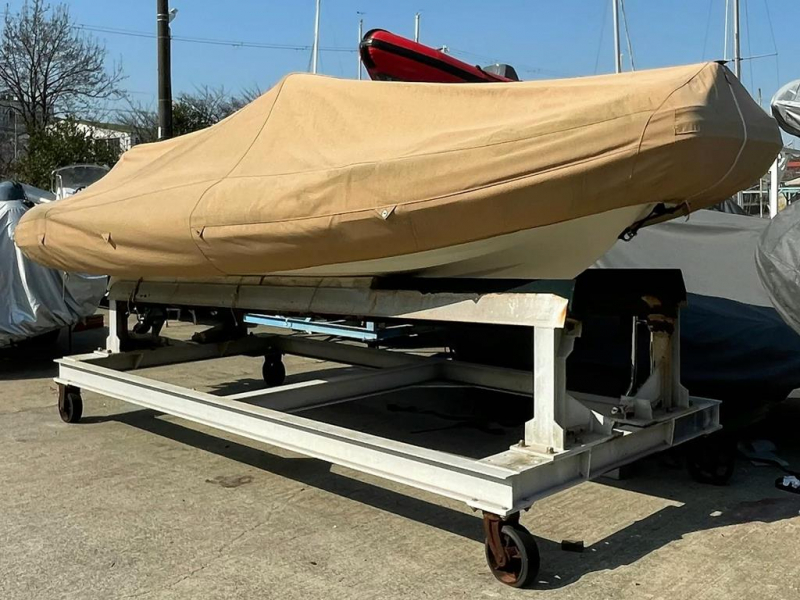 中古艇・新艇情報 ZODIAC MEDLINE540 