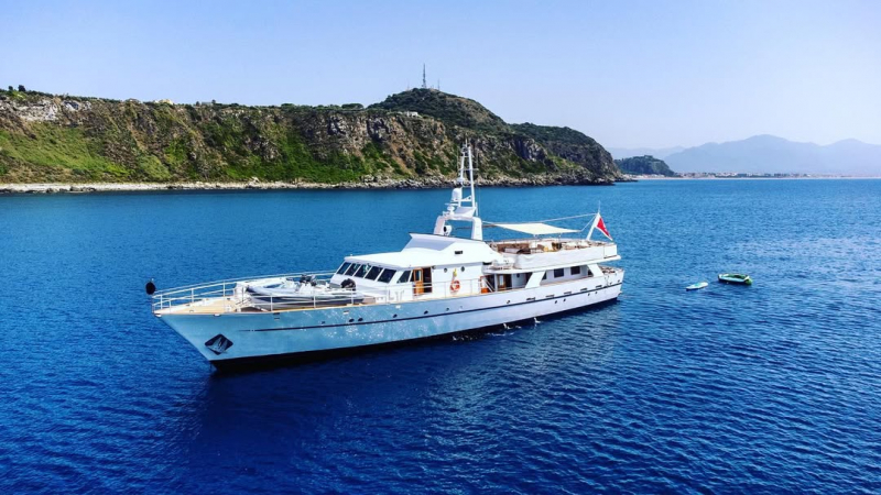 その他メーカー(海外) Socarenam 35m Gentlemans Motor Yacht｜所在：マルタ｜1,900,000ユーロ