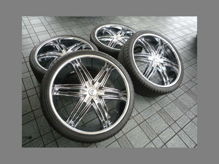 レグザーニ26インチ エスカレード 特別!! 限定!! 入庫!! LEXANI レグザーニ ADVOCATE 26