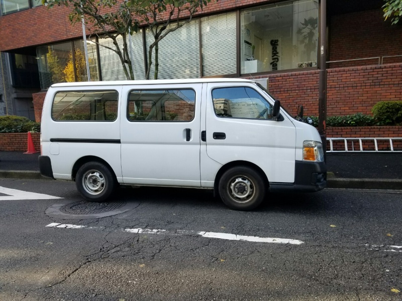 平成19年 日産キャラバン 5ドア VWE25 AT 走行14万KM