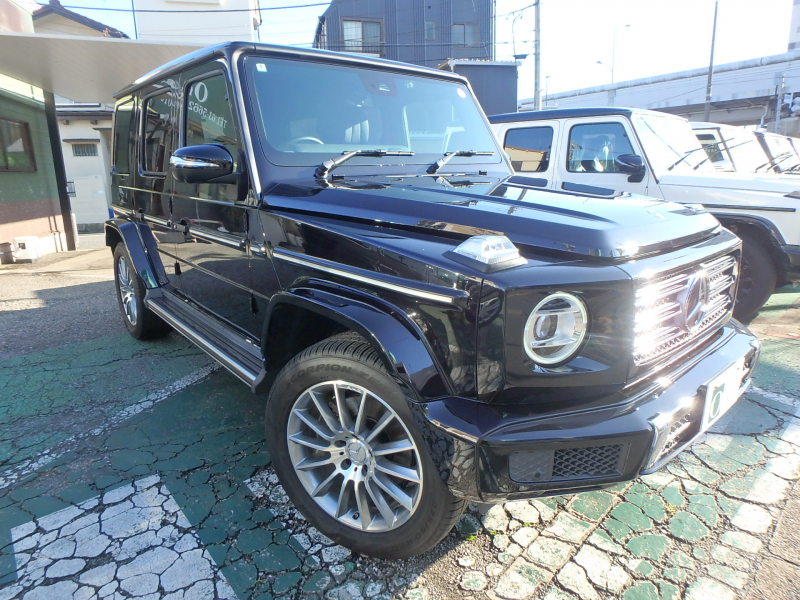 メルセデスベンツ Gクラス G400d AMGライン　ラグジュアリーPKG　アダプティブダンピングシステム　 新車ワンオーナー　オブシディアンブラック