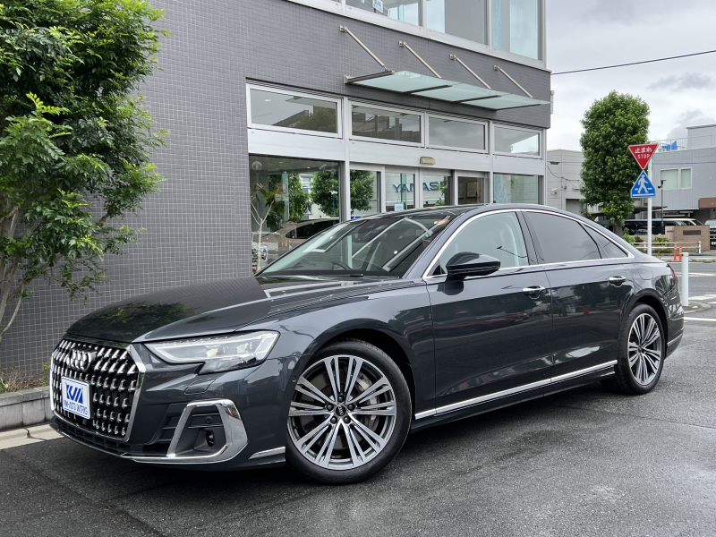 アウディ A8 60TFSI eクワトロ コンフォートパッケージ