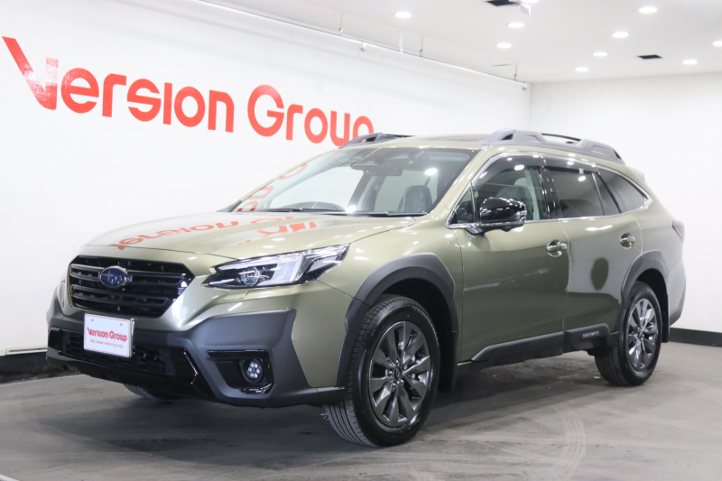 スバル アウトバック アクティブ×ブラック　EX　新車保証継承付　4WDターボ　ハーマンカードン　サンルーフ　パワーバックドア　スマートリアビューミラー　メモリーナビ　フルセグ　フロント・サイド・バックカメラ　アイサイト　ETC　ドラレコ　18AW