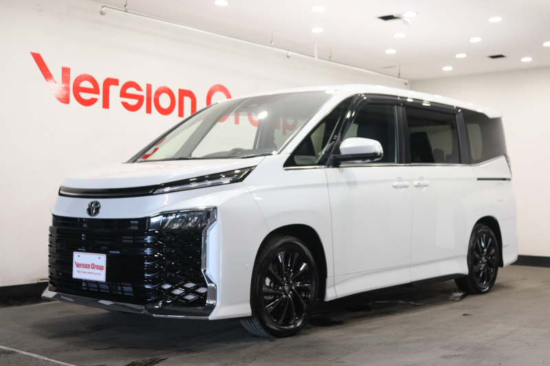 トヨタ ヴォクシー ハイブリッドS-Z 新車保証継承付 1オーナー 禁煙車 後席モニター デジタルインナーミラー 全ユニバーサルステップ 全周囲C フルセグ メモリーナビ 快適利便パッケージHIGH アドバンスドドライブ アドバンスドパーク ETC