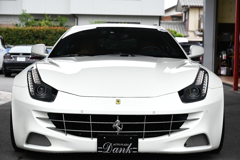 フェラーリ　Ferrari　フロントフード　エンブレム　旧車 Ferrari フェラーリ フロントエンブレム(現行タイプB)〜360/430