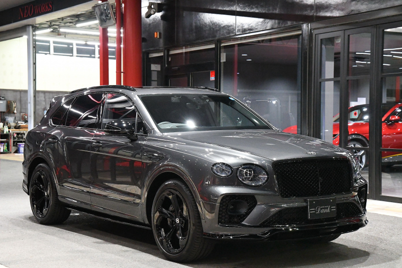 ベントレー ベンテイガ S　ディーラー車　1オーナー　右ハンドル