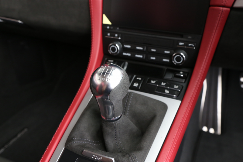 ポルシェ 718スパイダー 718スパイダー クラシックインテリア