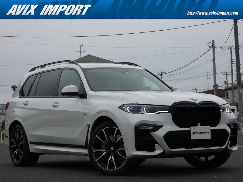 BMW X7 XDrive35d Mｽﾎﾟｰﾂ 6人乗り 禁煙 ｳｴﾙﾈｽPKG 純正ﾘｱｴﾝﾀｰﾃｲﾒﾝﾄ 22AW ｽｶｲﾗｳﾝｼﾞﾊﾟﾉﾗﾏSR 5ｿﾞｰﾝｴｱｺﾝ 白紺ｺﾝﾋﾞ革 ﾋｰﾀｰ ﾍﾞﾝﾁﾚｰﾀｰ ACC ﾅﾋﾞ TV harman/kardon 360°C 温冷ｶｯﾌﾟﾎﾙﾀﾞｰ ｽﾃｱﾘﾝｸﾞﾋｰﾀｰ ﾌﾞﾗｯｸｷﾄﾞﾆｰｸﾞﾘﾙ ﾚｰｻﾞｰﾗｲﾄ
