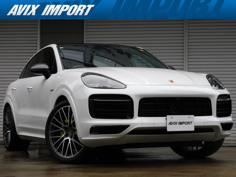 ポルシェ カイエンクーペ E-Hybrid ｽﾎﾟｰﾂﾃﾞｻﾞｲﾝPKG＆ｶｰﾎﾞﾝﾃﾞｻﾞｲﾝPKG ｽﾎﾟｰﾂｸﾛﾉPKG ﾊﾟﾉﾗﾐｯｸR 黒革 Sﾋｰﾀｰ ｶｰﾎﾞﾝｲﾝﾃﾘｱ 5人乗り PCMﾅﾋﾞ BOSE 全周ｶﾒﾗ＆PAS ACC＆LCA LEDﾏﾄﾘｯｸｽHL(PDLSﾌﾟﾗｽ付) ｽﾎﾟｰﾂｴｸﾞｿﾞｰｽﾄ PDCC＆PASMｴｱｻｽ 専用ｷｬﾘﾊﾟｰ 純正22AW 禁煙