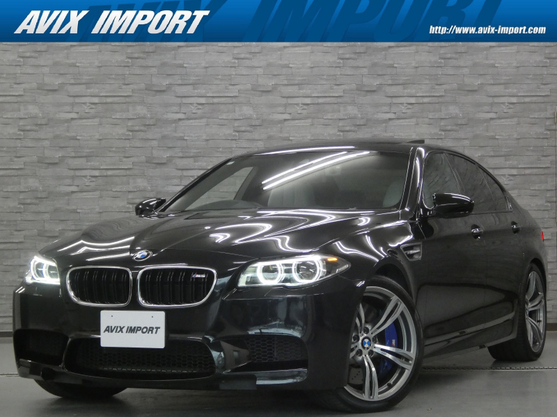 BMW Mシリーズ M5 後期最終型 右H正規D車 ｶﾞﾗｽSR ｼﾙﾊﾞｰｽﾄｰﾝ革 ｼｰﾄﾋｰﾀｰ＆ﾍﾞﾝﾁﾚｰﾀｰ 4ｿﾞｰﾝAC 純正HDDﾅﾋﾞ地ﾃﾞｼﾞ harman/kardon Bｶﾒﾗ＆PDC HUD＆Dｱｼｽﾄ＆LCW LEDﾍｯﾄﾞﾗｲﾄ ｺﾝﾌｫｰﾄA ｿﾌﾄｸﾛｰｽﾞD 電動ﾄﾗﾝｸ 青ｷｬﾘﾊﾟｰ 純正OP20AW 7速DCT