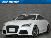 TT RS クーペ