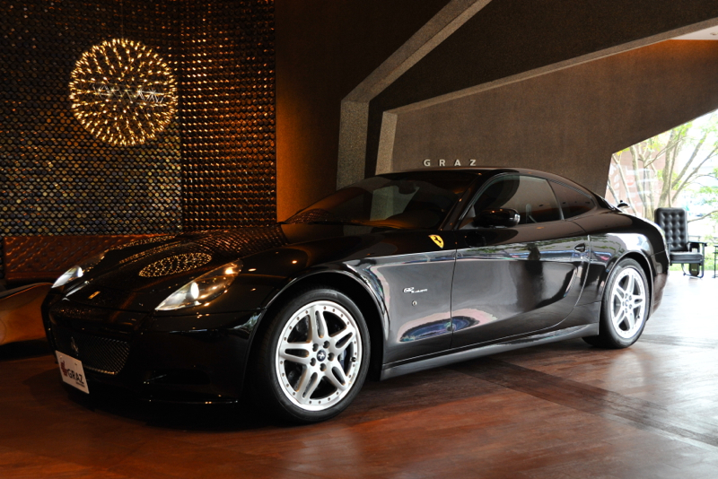 フェラーリ 612スカリエッティ 612 Scaglietti F1 30thアニバーサリー 