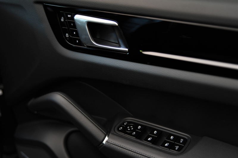 car thumbnails
