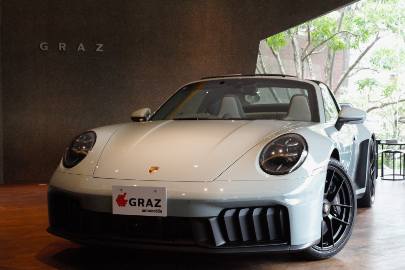ポルシェ 911(Type992) Targa 4 GTS　MY26　PCCB　フロントリフト　18Wayスポーツシートプラス　HDマトリクス　BOSE　ワンオーナー