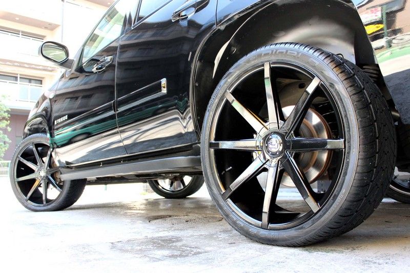 シボレー タホ 新車並行 LT-4WD DUB24in新品付 中古