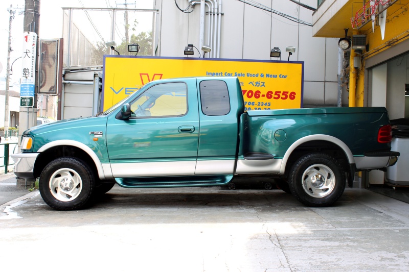 フォード F-150 新車並行 ラリアット/フレアーサイド4WD 中古車