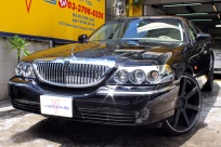リンカーン タウンカー シグネチャーL(ロング) ディーラー車 リンカーン タウンカー シグネチャーL(ロング) ディーラー車
