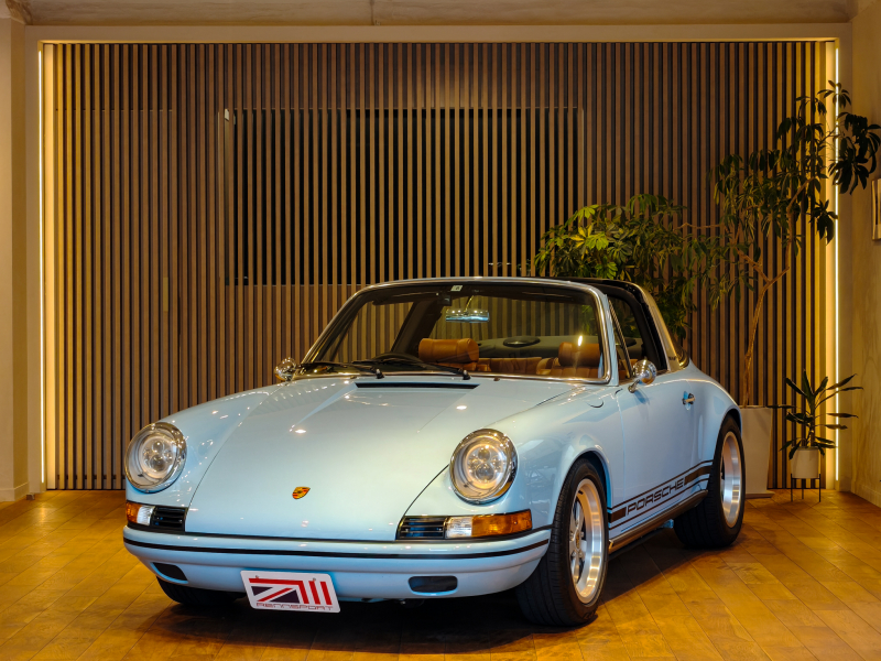 ポルシェ 911(Type930) Targa/RennSport/Gulfblue/右H/レストモッド