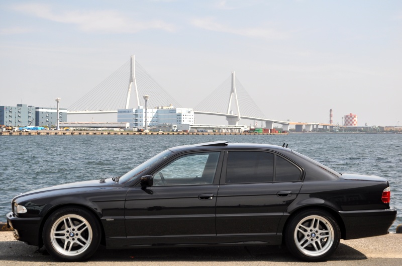 BMW 7シリーズ 735Mスポーツ後期最終モデル法人オーナー禁煙車