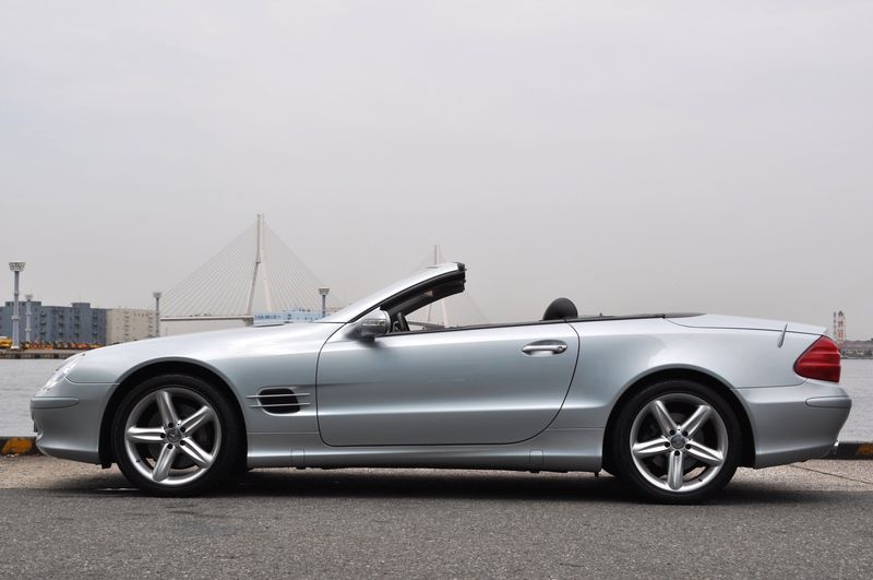 ディーラー特注 1/18 PMA メルセデス・ベンツ SL500 (R230) ディーラー特注 1/18 PMA メルセデス・ベンツ SL500 (R230