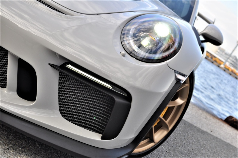 ポルシェ 楽天市場】欧州限定 1/18 ポルシェ911 GT3 R #80 12h Sebring