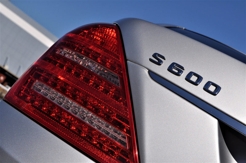メルセデスベンツ Sクラス 後期S600ロング新車同様法人1オーナー