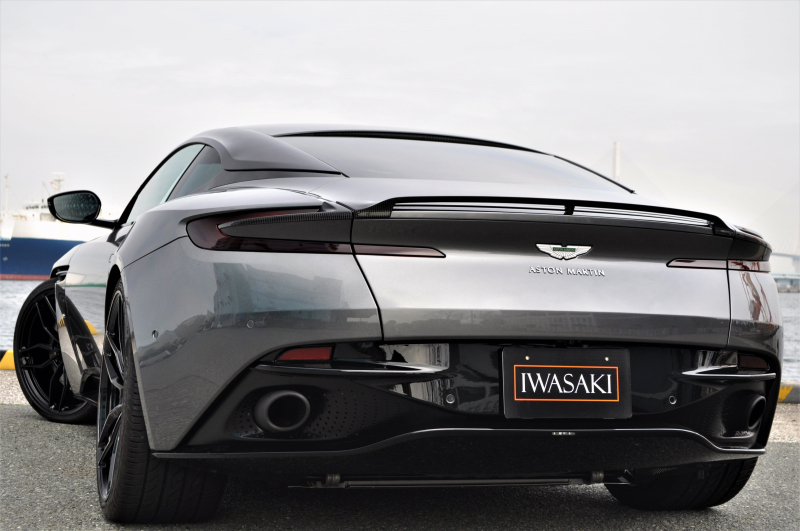 アストンマーティン DB11 限定モデルアストンマーティンDB11