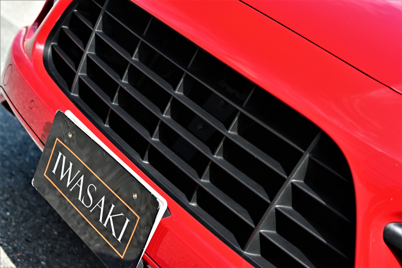 ポルシェ カイエン ポルシェカイエンGTS 低走行2.6万Km特注オーダー