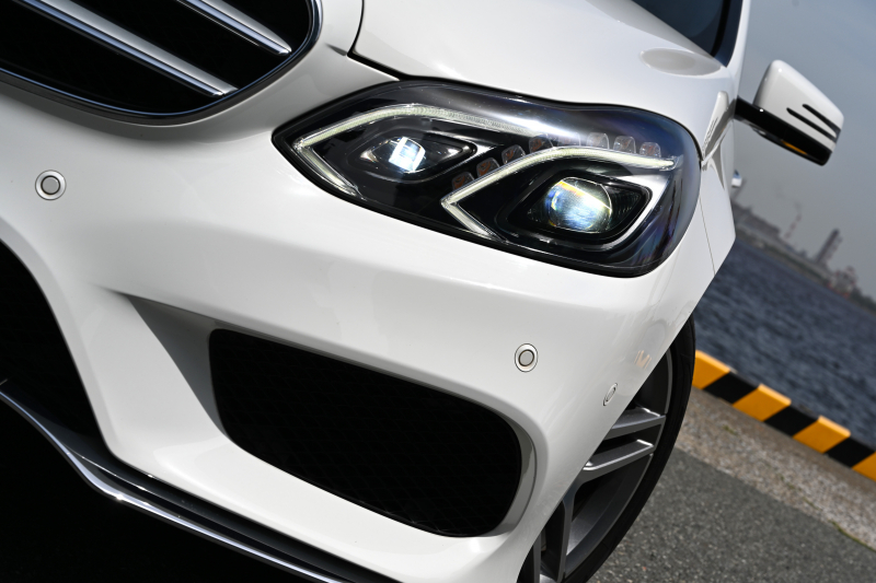 超バリ溝 承認タイヤ】メルセデスベンツ W212 Eクラス AMG 純正