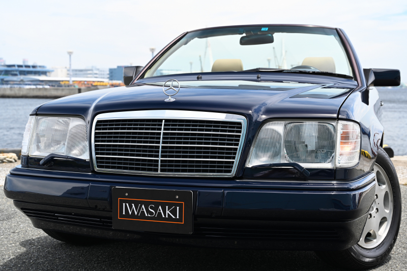 メルセデスベンツ Eクラス W124後期E320カブリオレ特注フル