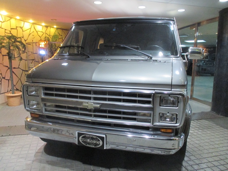 シボレー シェビーバン ロールーフ 正規ディーラー車 中古車 情報