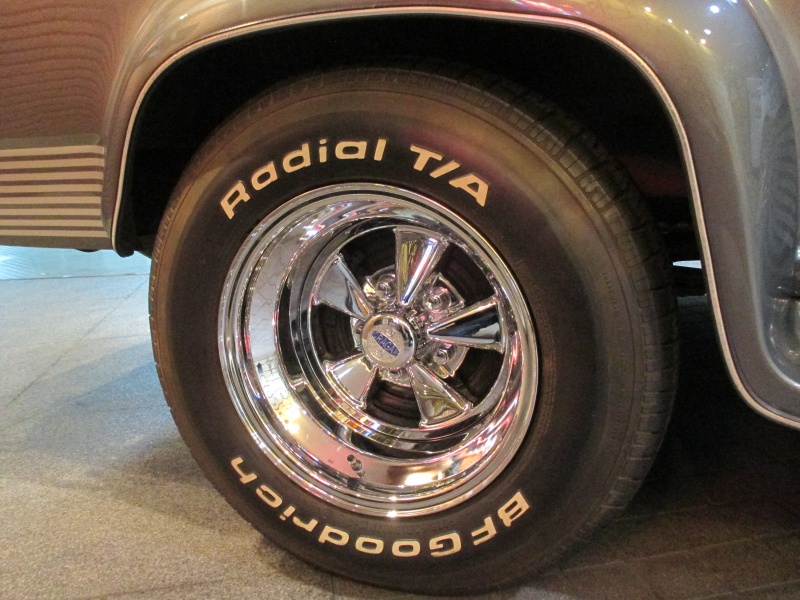 シボレー シェビーバン ロールーフ 正規ディーラー車 中古車 情報