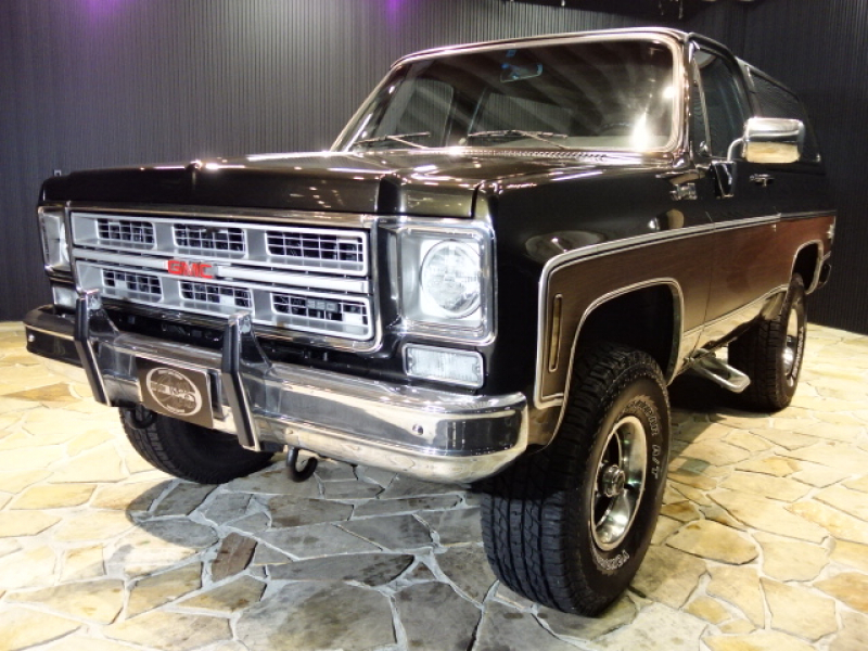 M2 GMC シエラ1500 4X4 & 1973 GMC ジミーシエラ 4X4 GMC ジミー ハイシエラ 4WD リフトアップ 700R4換装 エーデル