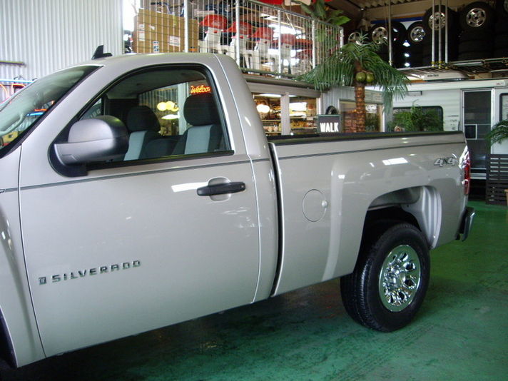 中古07UP シルバラード ソフトトノカバー ロールタイプ6 1/2 ft