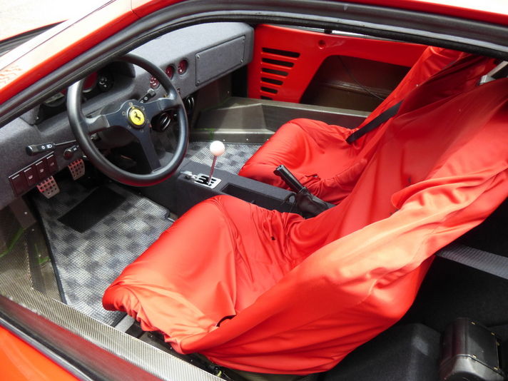 【海外限定】 フェラーリ F40 ライトウエイト 希少車 中古車 情報 | アルフレード ミニカー