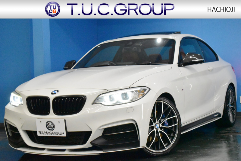 BMW 2シリーズ M235iｸｰﾍﾟ  直6ﾀｰﾎﾞ 326馬力 ｻﾝﾙｰﾌ ﾋｰﾀｰ付赤革 Mﾊﾟﾌｫｰﾏﾝｽﾊﾟｰﾂ多数  ｱﾀﾞﾌﾟﾃｨﾌﾞMｻｽﾍﾟﾝｼｮﾝ 大型ﾌﾞﾚｰｷｼｽﾃﾑ  Mﾊﾟﾌｫ19AW ﾀｯﾁﾊﾟｯﾄﾞ式iﾄﾞﾗｲﾌﾞHDDﾅﾋﾞﾌﾙｾｸﾞTV  Bｶﾒﾗ ﾘｱPDC  車線逸脱&歩行者警告 衝突軽減ﾌﾞﾚｰｷ ﾄﾞﾗﾊﾟﾌｫ 2年保証