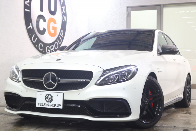 AMG Cクラス C63 ｴｸｽｸﾙｰｼﾌﾞ&ﾚｰﾀﾞｰｾｰﾌﾃｨPKG　ｷｰﾚｽｺﾞｰ 白/黒本革 ﾊﾟﾉﾗﾏSR ﾍｯﾄﾞｱｯﾌﾟD HDDﾅﾋﾞTV&ｷｬﾝｾﾗｰ BT音楽 ﾌﾞﾙﾒｽﾀｰ ﾊﾞｯｸｶﾒﾗ PTS LEDﾗｲﾄ 自動ﾄﾗﾝｸ ﾊﾝｽﾞﾌﾘｰA AMG専用装備&ﾁｭｰﾆﾝｸﾞﾀﾞｲﾅﾐｯｸS 7AT　2年保証
