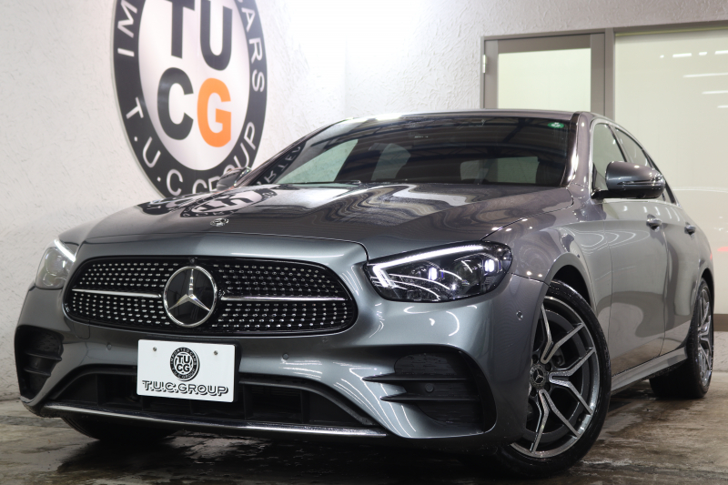 メルセデスベンツ Eクラス E200 ｽﾎﾟｰﾂ AMGﾗｲﾝｲﾝﾃﾘｱ&ｴｸｽｸﾙｰｼﾌﾞ&ﾚｰﾀﾞｰｾｰﾌﾃｨPKG　BSG搭載 後期 1ｵｰﾅｰ MEｺﾈｸﾄ ｷｰﾚｽｺﾞｰ 黒本革 ﾍｯﾄﾞｱｯﾌﾟD MBUXﾅﾋﾞTV&ARﾅﾋﾞ ｽﾏﾎ連携 ﾌﾞﾙﾒｽﾀｰ 360ｶﾒﾗ PTS LEDﾗｲﾄ 自動ﾄﾗﾝｸ AMGｴｱﾛ&19AW 9AT　2年保証