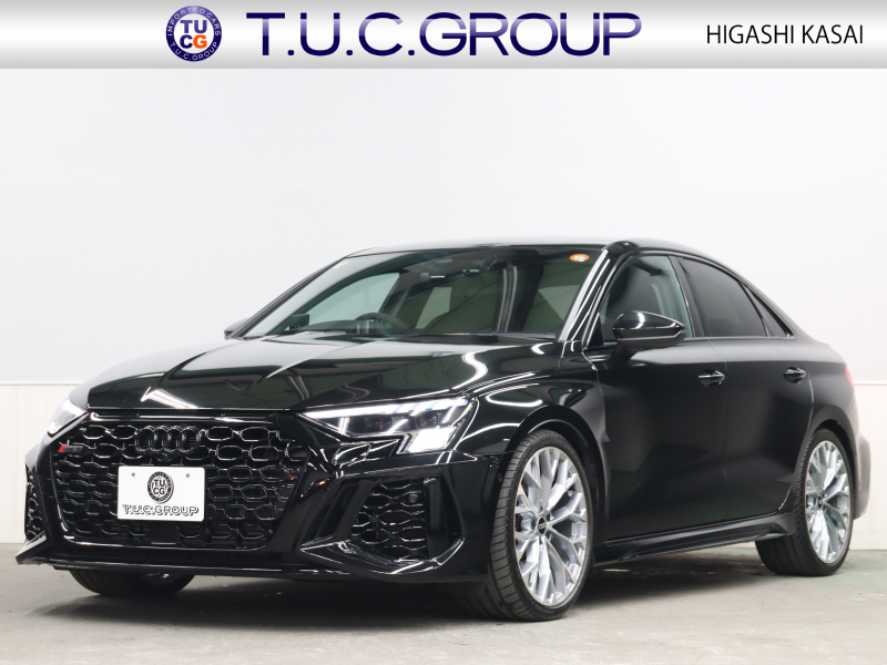 アウディ RS3 ﾍﾞｰｽｸﾞﾚｰﾄﾞ RSﾃﾞｻﾞｲﾝPKGﾚｯﾄﾞ　ﾌﾞﾗｯｸｽﾀｲﾘﾝｸﾞPKG 黒革ｼｰﾄ ﾊﾟﾉﾗﾏSR MMIﾅﾋﾞTV Bang&Olufsen Bluetooth Bｶﾒﾗ ﾏﾄﾘｸｽLEDﾗｲﾄ ﾊﾞｰﾁｬﾙｺｸﾋﾟｯﾄ 純正19ｲﾝﾁAW　2年保証