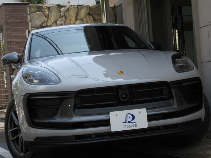 ポルシェ マカン T  スポーツクロノPKG  正規ディーラー車  クレヨンカラー  パノラマルーフシステム  パワーステアリングプラス