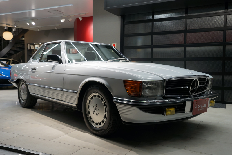 メルセデスベンツ SLクラス 500SL　品川33ナンバー　新車並行　走行2460km　ブラックレザー　