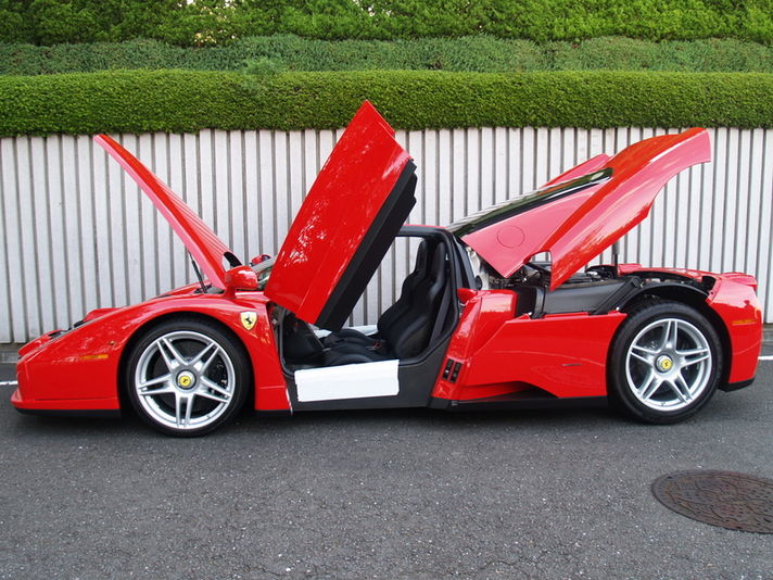 フェラーリ ENZO ENZO FERRARI 中古車 情報 | アクセル