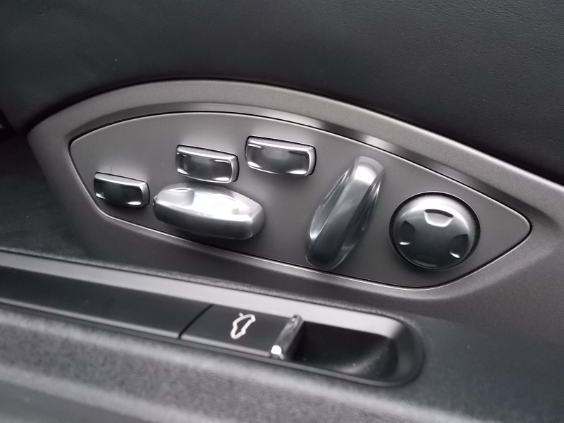 car thumbnails