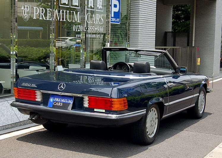 メルセデス・ベンツW107 SL 126 464 0017